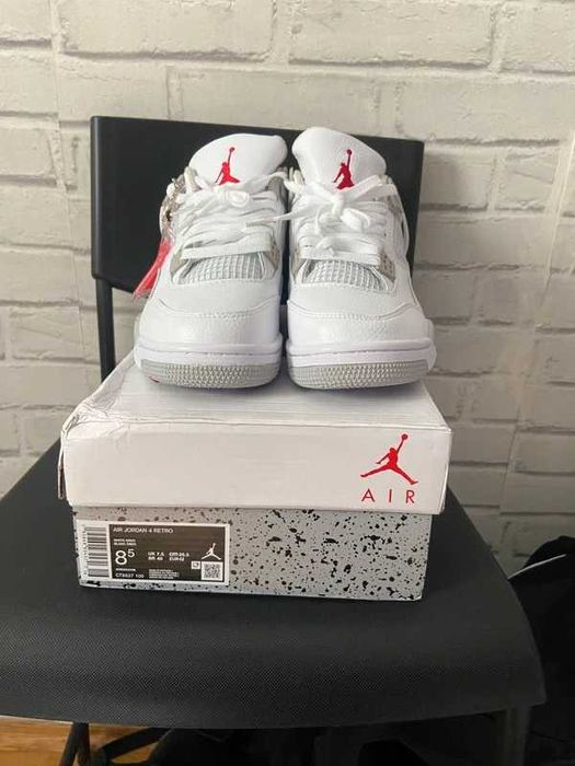 Szybka wysyłka Jordan 4 Retro White Oreo R.40