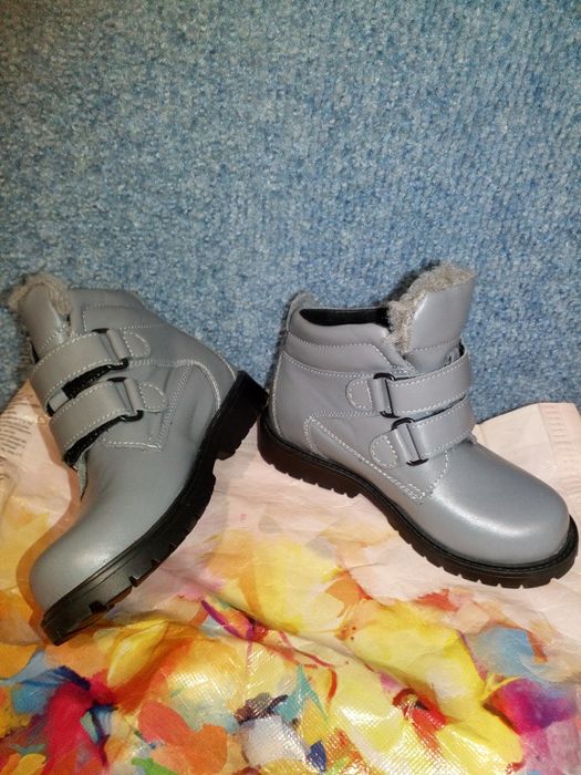 Новые!, Теплые!!28 размер!С мехом! ,в также 36-37 размер ботинки