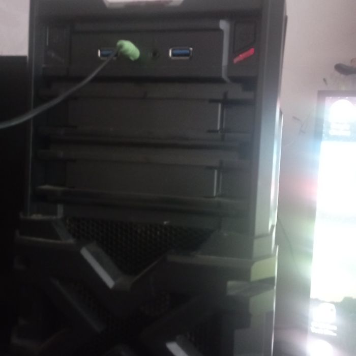 Продам системник