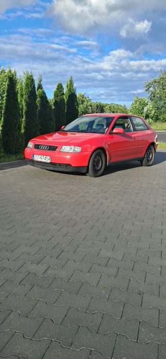 Audi A3 automat 1.6 bezyna