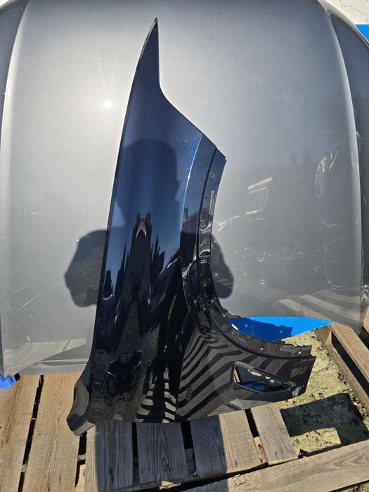 Bmw x5 g05  blotnik prawy