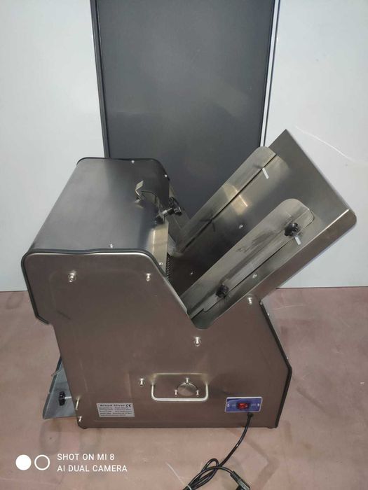 OFERTA Fatiadora de Pão Industrial NOVA