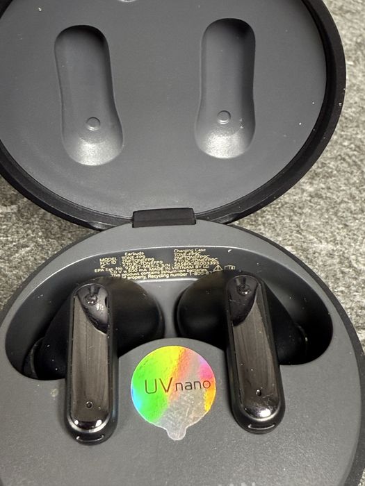 Навушники гарнітура LG Tone FP9