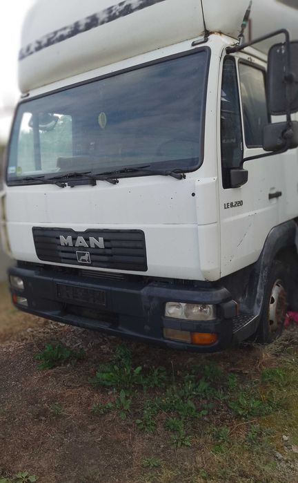 Man   LE   8.220