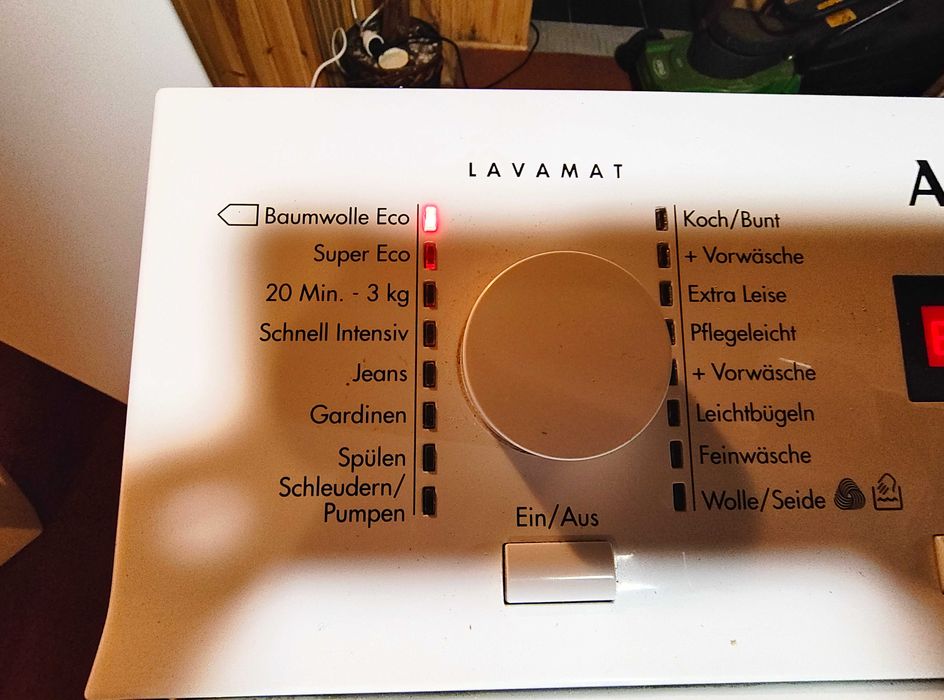 Pralka  AEG 40 cm .1-6 kg/1200.Gwarancja. LCD Gwar.Super model.