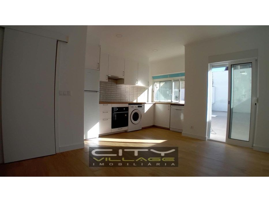 Apartamento T1+1 com Quintal e Churrasqueira Zona Baixa da Banheira