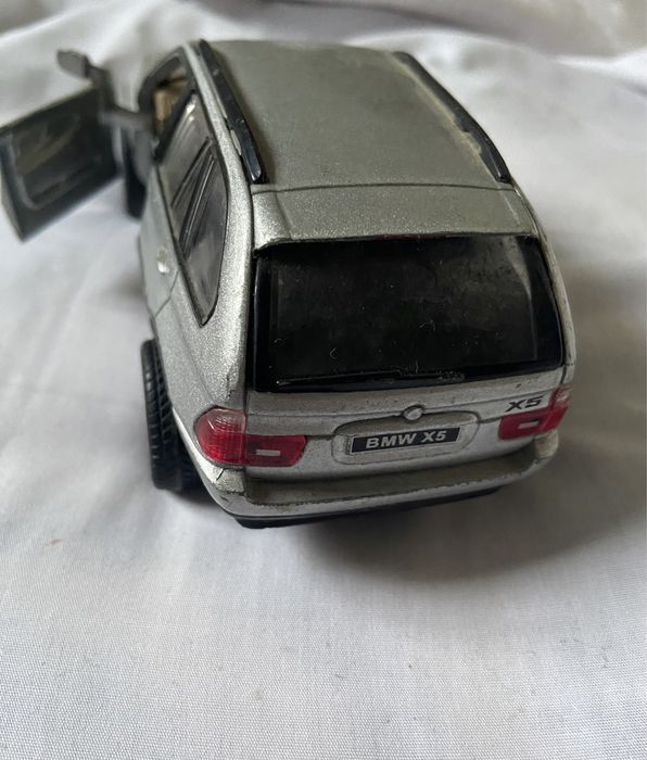 Miniatura BMW X5