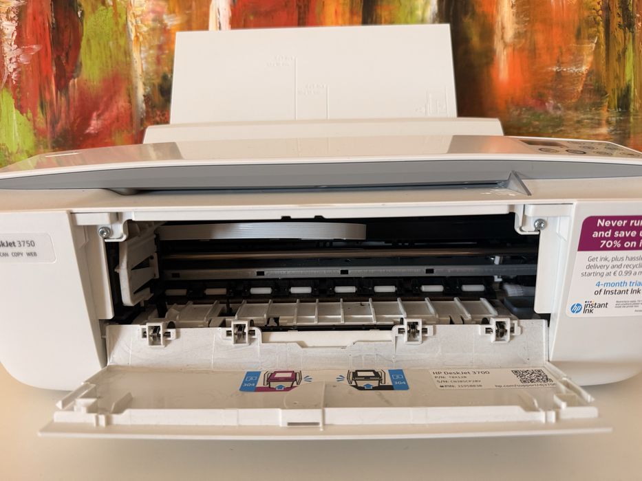 Impressora HP DeskJet 3750 – Imprime, Digitaliza e Copia