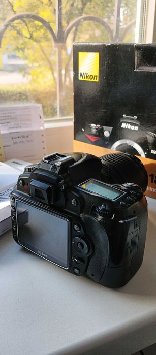 Продам NIKON D90 kit 18-105