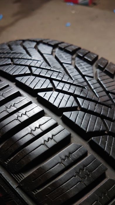 Комплект зимних шин Semperit Speed-Grip 2 205/55 r16 205 55 16
