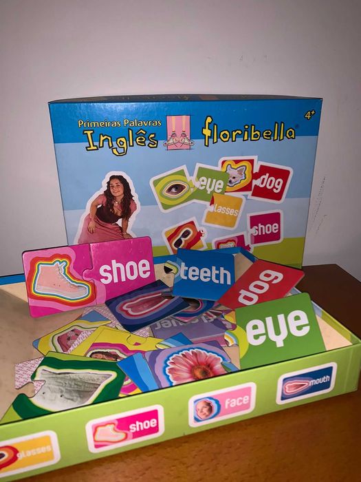 Jogo de Criança Inglês Floribella - Idade 4+