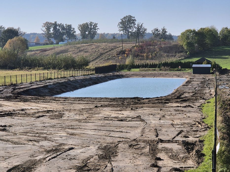 Koparka Usługi Long długie ramię 22 metry Kopanie stawów odmulanie