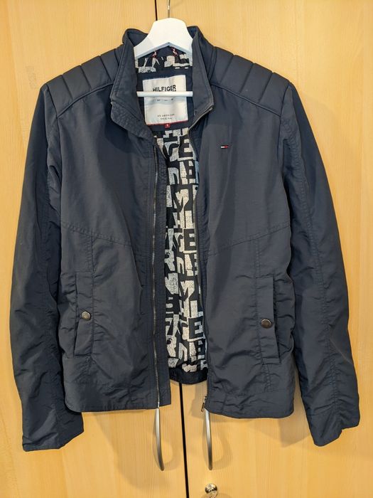 Куртка-бомбер  Tommy Hilfiger розмір 's'