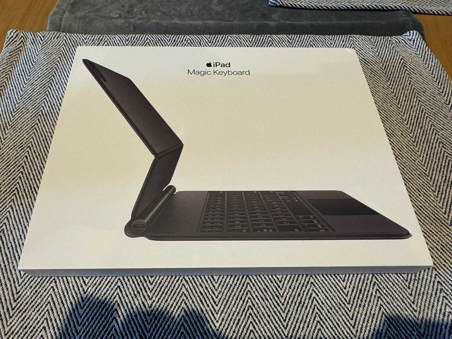 iPad Apple Magic Keyboard 11" A2261 MXQT2LB/A