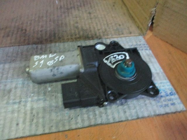 Motor vidro trás direito BMW 1 (E87)