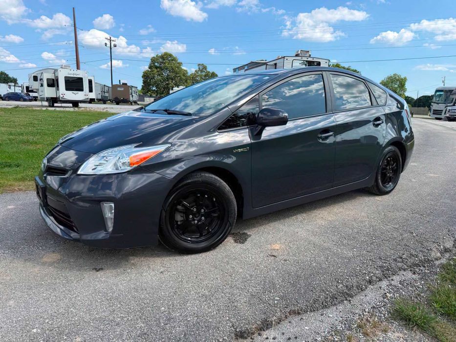Toyota Prius Three      2015