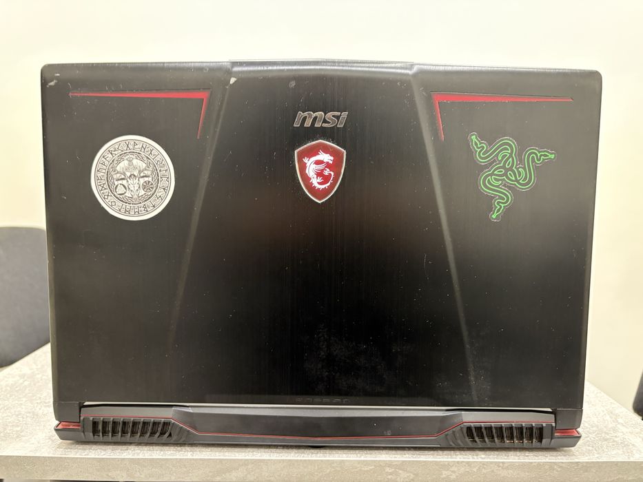 Msi gp63 leopard 8rf gtx1080 16gb