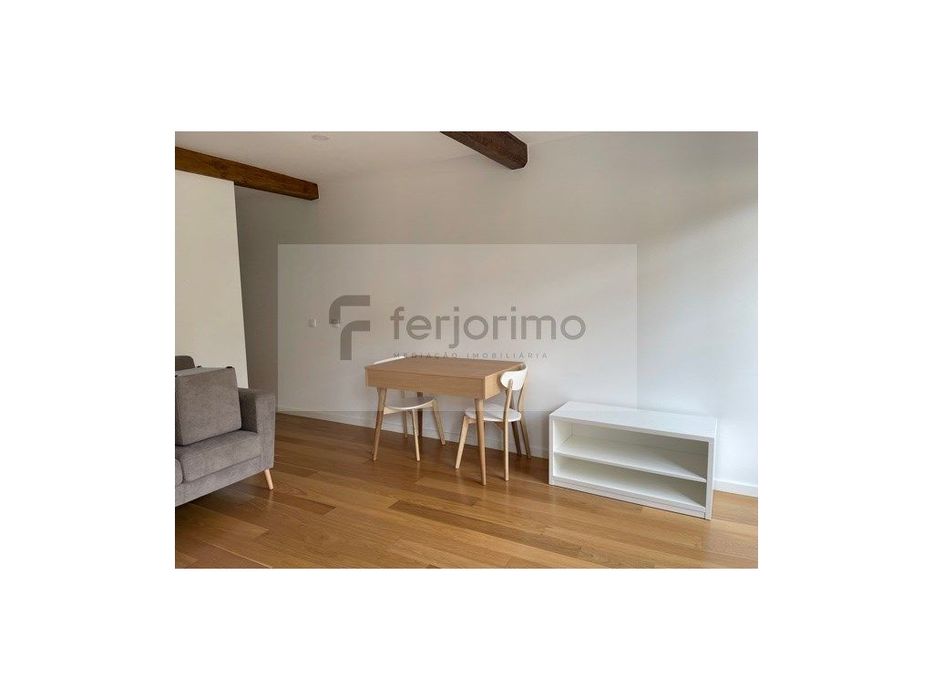 Apartamento T1 Centro da Cidade - mobilado e cozinha com eletrodomé...
