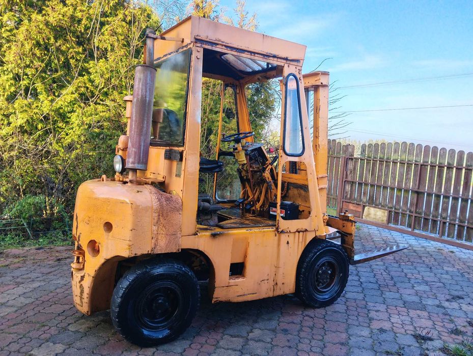 Wózek widłowy udziwig 2t