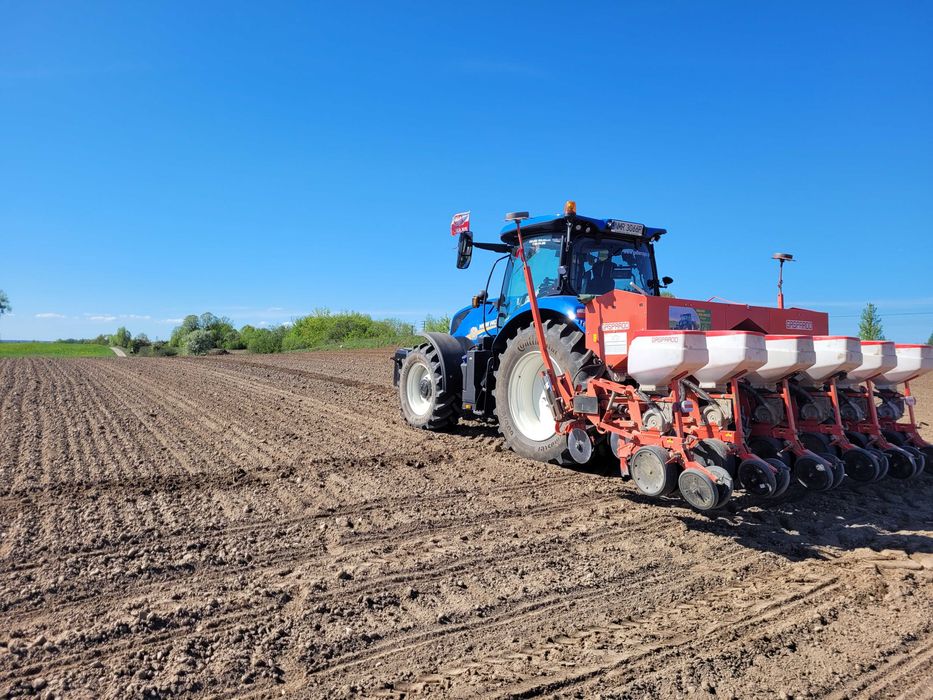 Usługi Rolnicze  Orka, siew, talerzowanie, uprawa bezorkowa i inne.