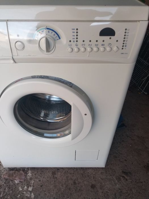 Пралка Electrolux працююча