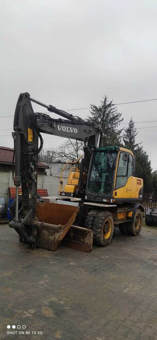 Usługi koparko-ładowarką Koparka kołowa z Głowicą Obrotowa Minikoparka