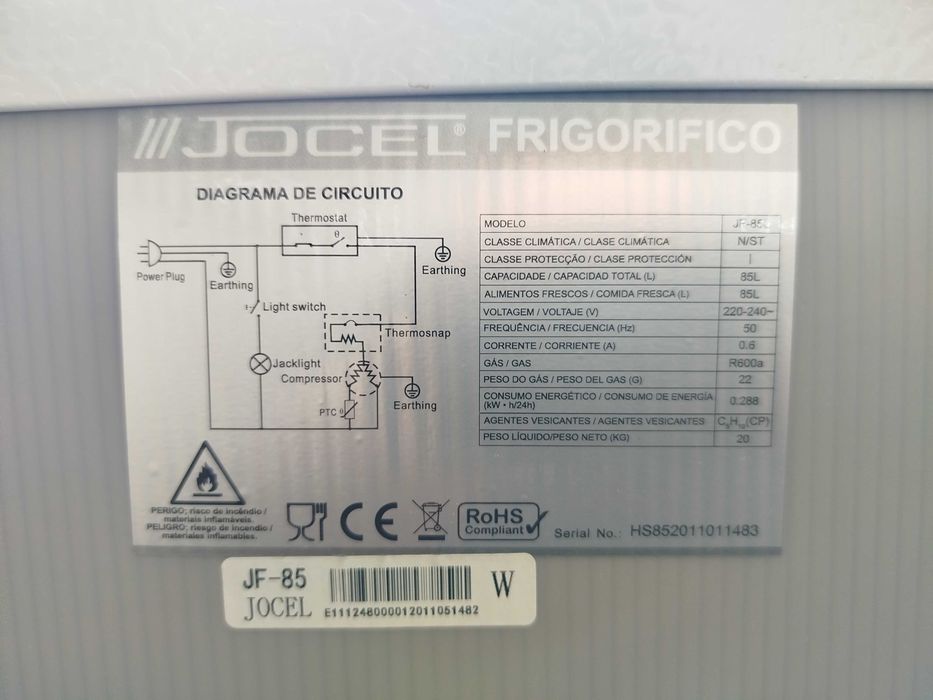 Mini frigorífico Jocel 85L igual novo
