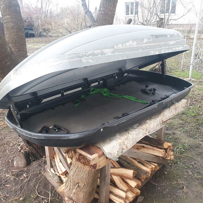 Бокс автомобільний