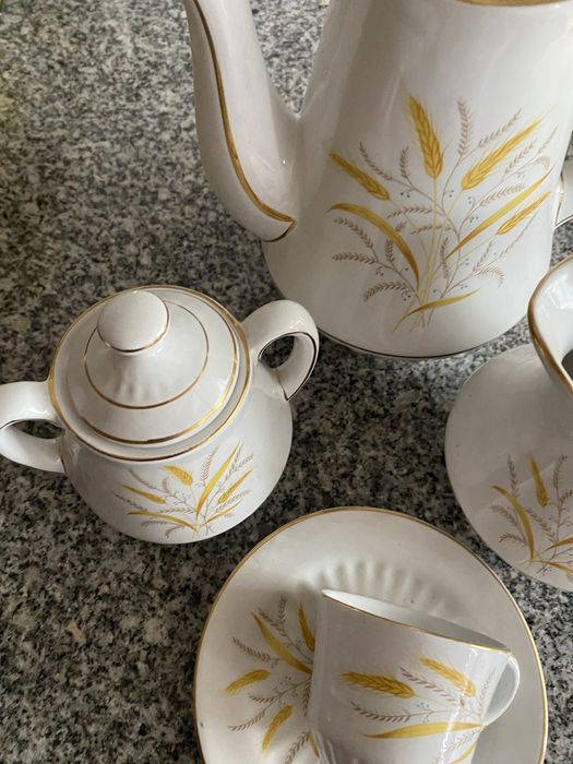 Conjunto em loiça Tremez