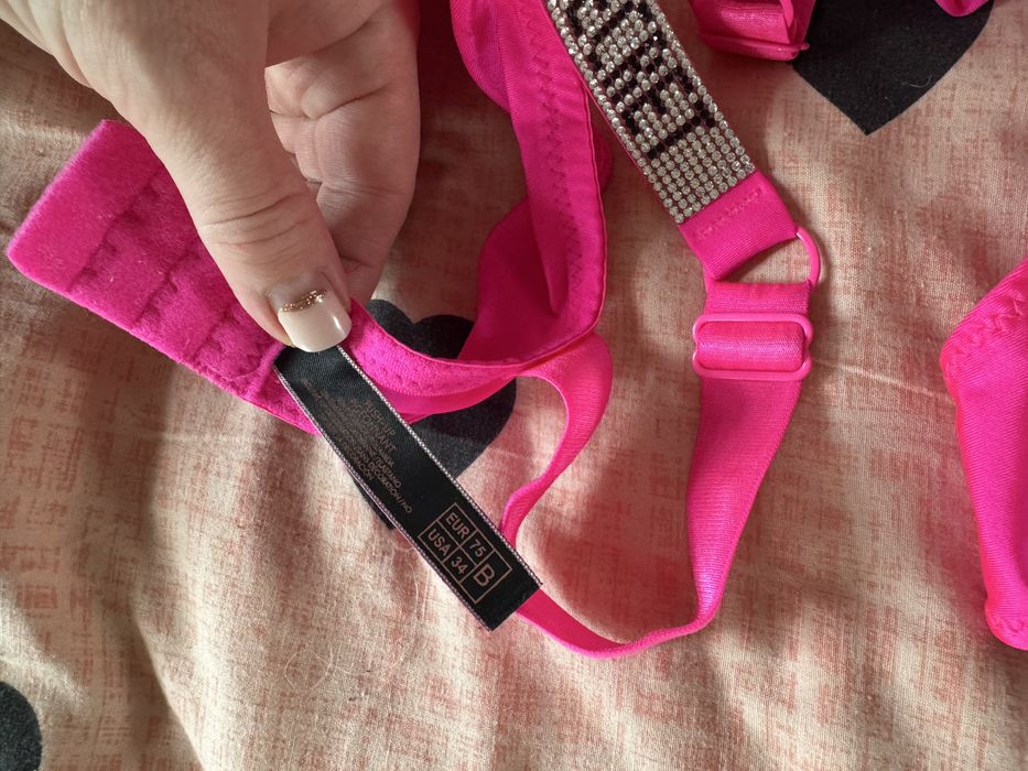 Віторіас сікрет вікторія секрет victoria’s  secret білизна інтимна бюстгальтер стринги стрінги ліфчик
