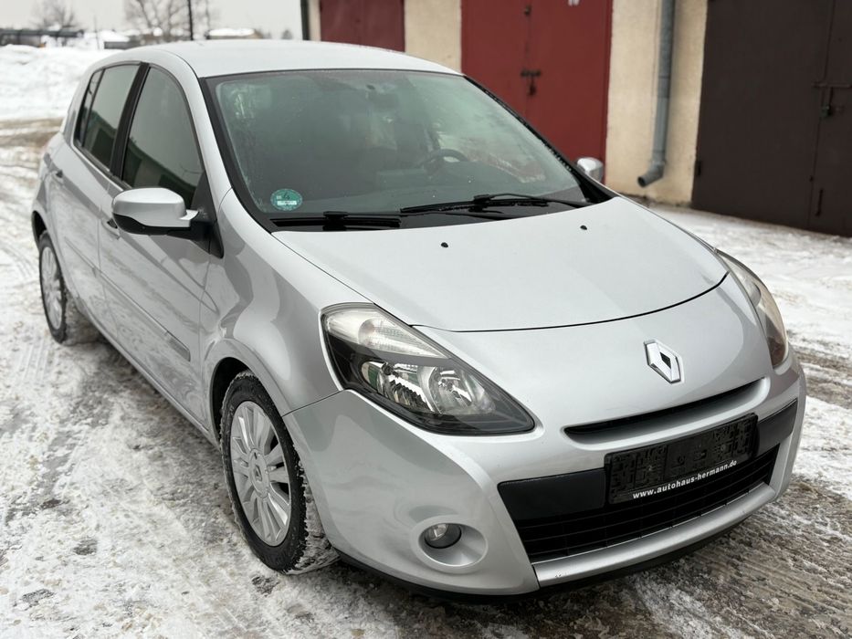 Renault Clio 1.2 Benzynka 2011 rok nawigacja klimatyzacja alufelgi