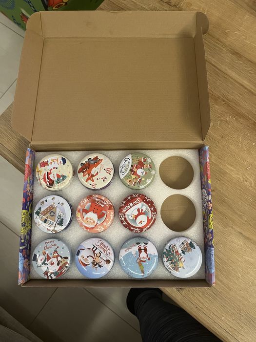 Pojemniki metalowe do zalewu świec