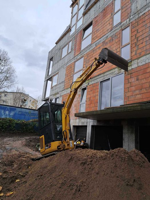 Usługi (wynajem) minikoparką