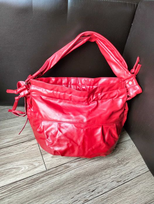 Torebka czerwona