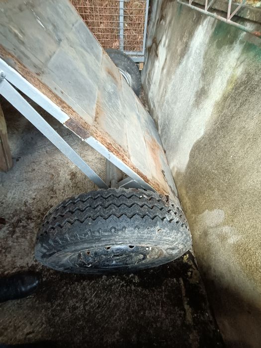 motor reboque rodas ler anúncio