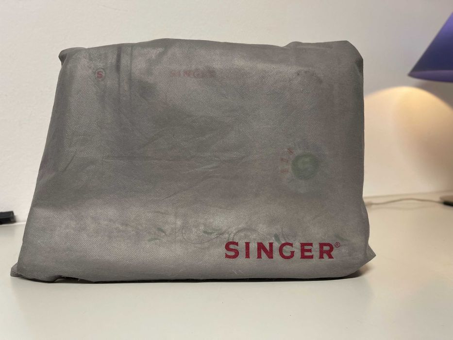 Máquina de Costura Singer Talent 3321 – Como Nova!