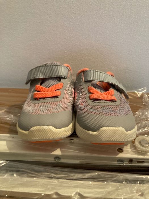 Ténis Nike menina T.19,5