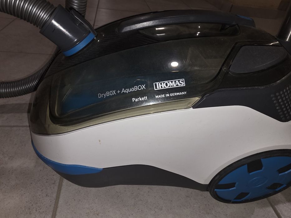 Пилосос з аквафільтром THOMAS DryBox + AquaBOX PARKETT