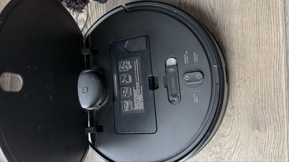 Робот пилосос Xiaomi Mi Robot Vacuum-Mop (STYTJ02YM)