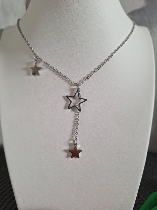 Celebrytka z gwiazdkami