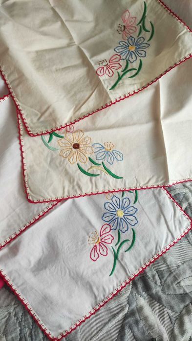 Conjunto de panos bordados64285164338434120