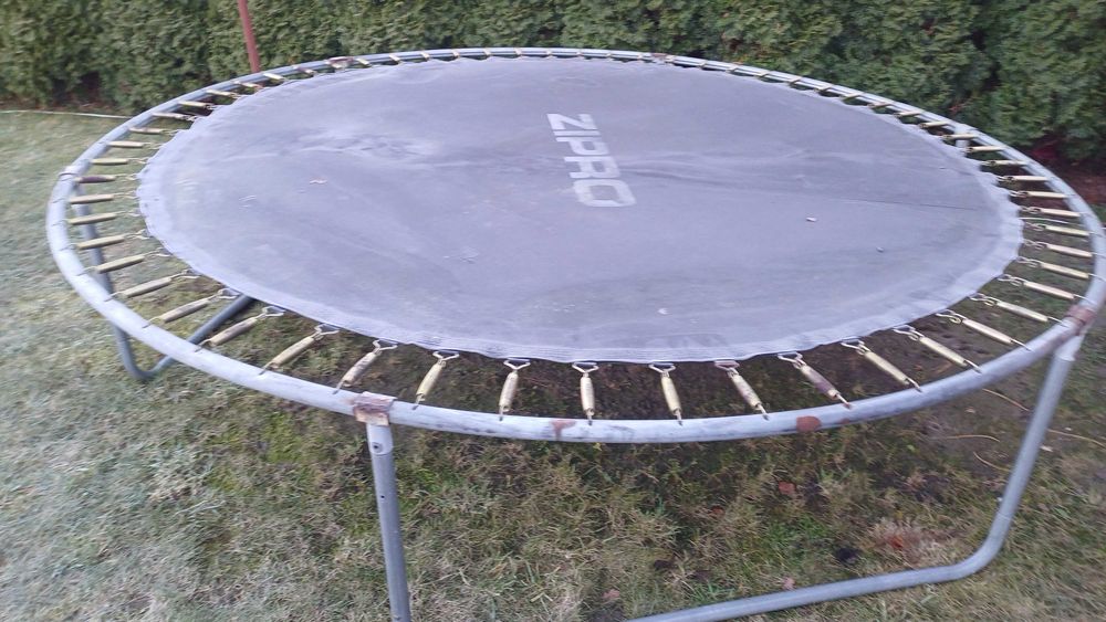 Trampolina Zipro