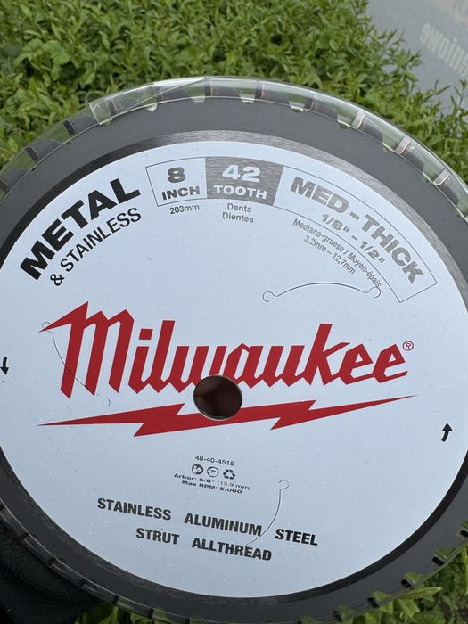 Tarcz do metalu aluminium 203mm 16mm MILWAUKEE