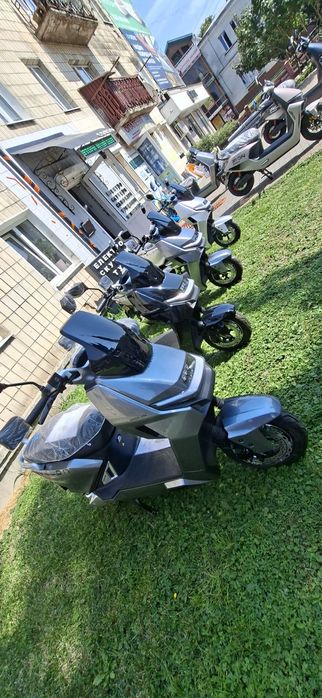 Електроскутер Garow «L500»  1500W, 72V 30Ah літій-залізо-фосфатний,