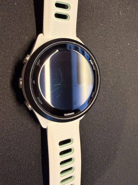 Garmin Forerunner 265s