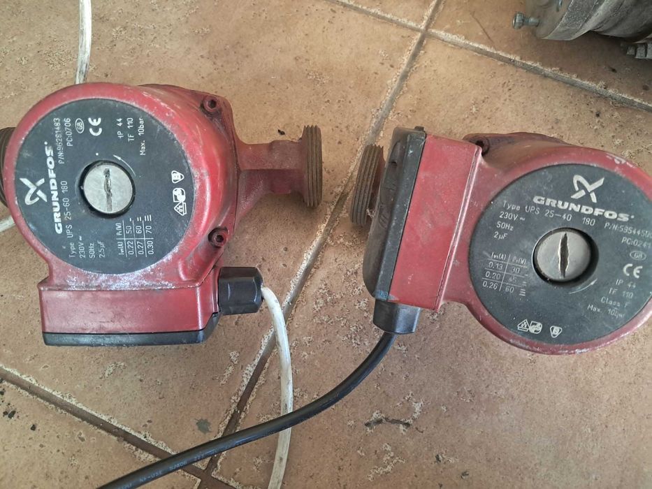 2 pompy obiegowe GRUNDFOS UPS