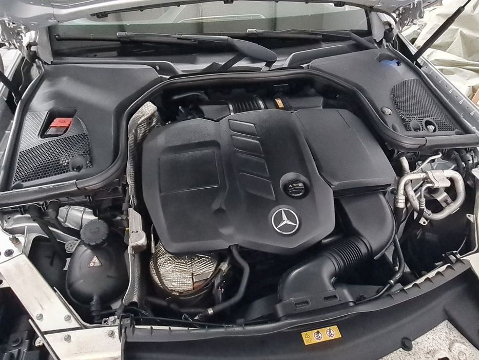 MERCEDES E200 Diesel