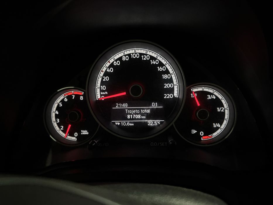 Volkswagen Up! — fotografia 8