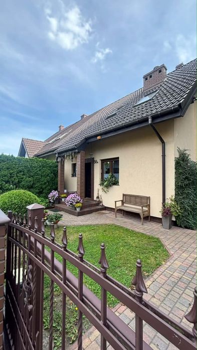 Dom na sprzedaż – 100 m², spokojna okolica Naramowice-Umultowo