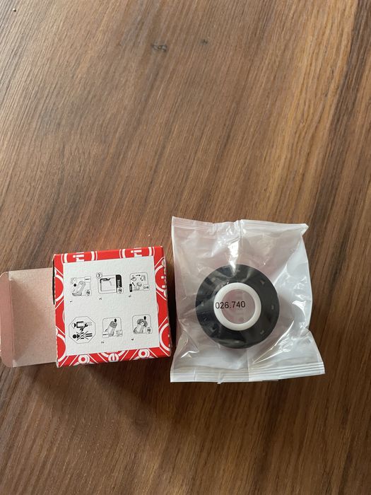 Сальники коленвала и распредвала